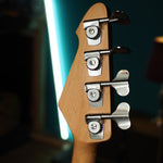 Lade das Bild in den Galerie-Viewer, Peavey T-40 Bass Made in USA
