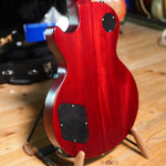 Lade das Bild in den Galerie-Viewer, Gibson Les Paul Studio Faded 2016 Traditional Worn Cherry

