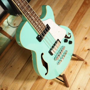 Ibanez AGB -260 short scale semi-hollow bass - mint!