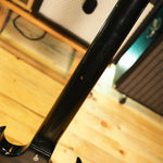 Lade das Bild in den Galerie-Viewer, Gibson SG Standard Ebony aus 2002
