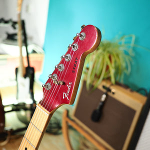 Fender The STRAT von 1979-1980 in Candy Apple Red mit Ahornhals