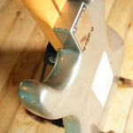 Lade das Bild in den Galerie-Viewer, Fender American Original 50s Stratocaster Inca Silver
