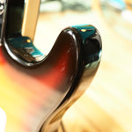 Lade das Bild in den Galerie-Viewer, Fender American Standard Stratocaster linkshänder von 1993
