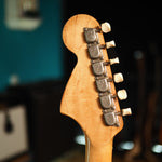 Lade das Bild in den Galerie-Viewer, Fender Competition Mustang aus 1973
