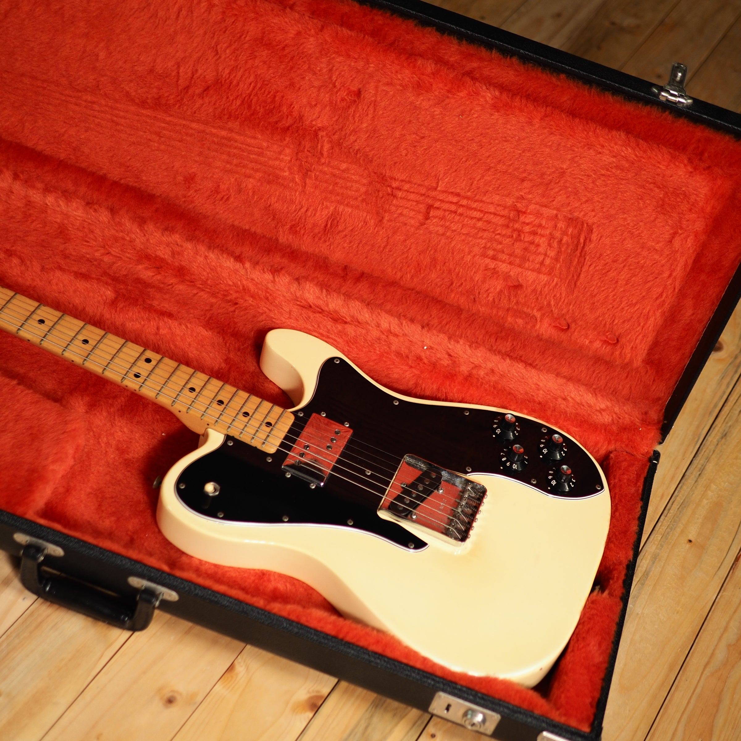 1976 Fender Telecaster Custom Olympic White
