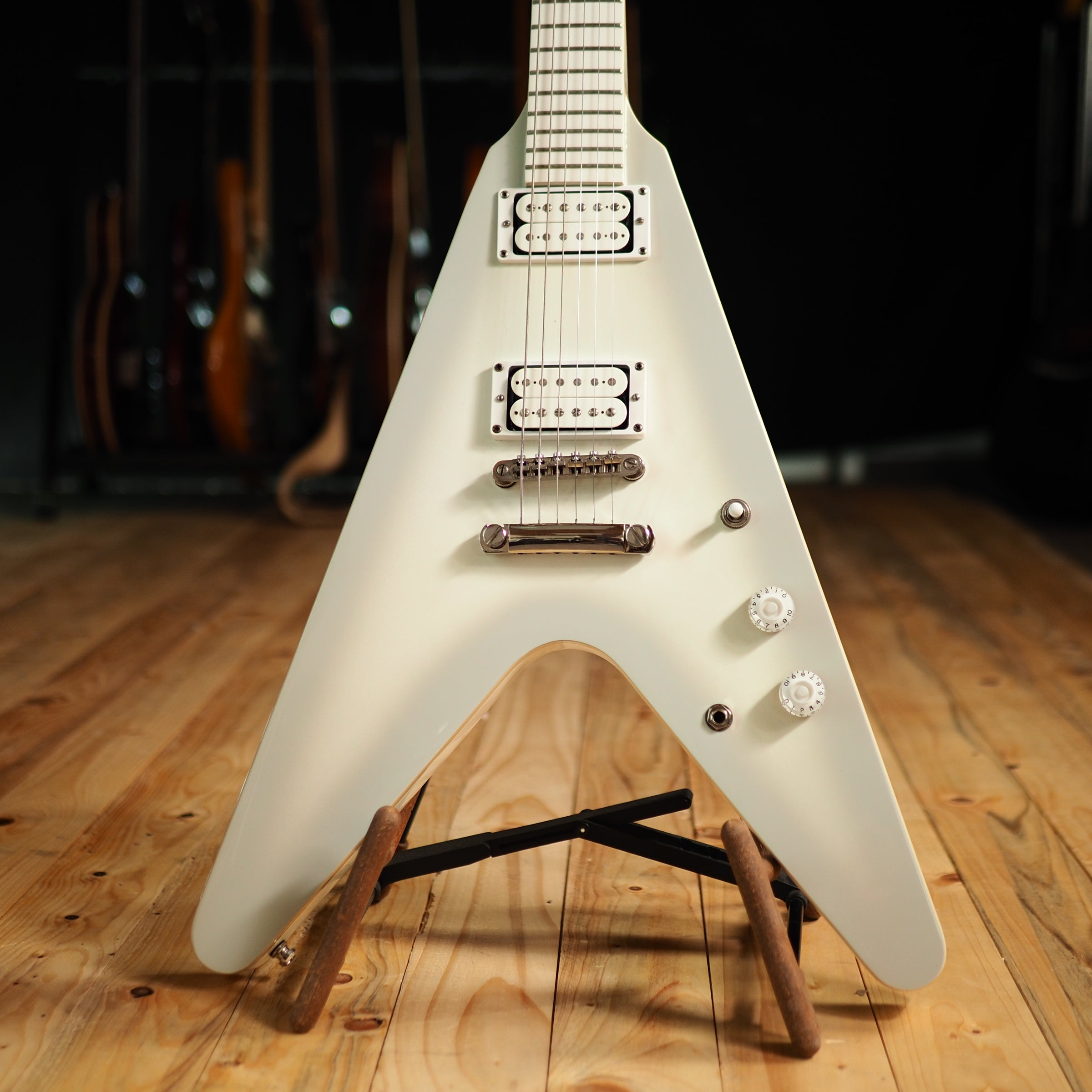 Epiphone Brendon Small Signature Snow Falcon Flying V