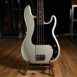 Lade das Bild in den Galerie-Viewer, Fender American Standard Precision Bass
