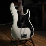 Lade das Bild in den Galerie-Viewer, Fender American Standard Precision Bass
