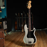 Lade das Bild in den Galerie-Viewer, Fender American Standard Precision Bass
