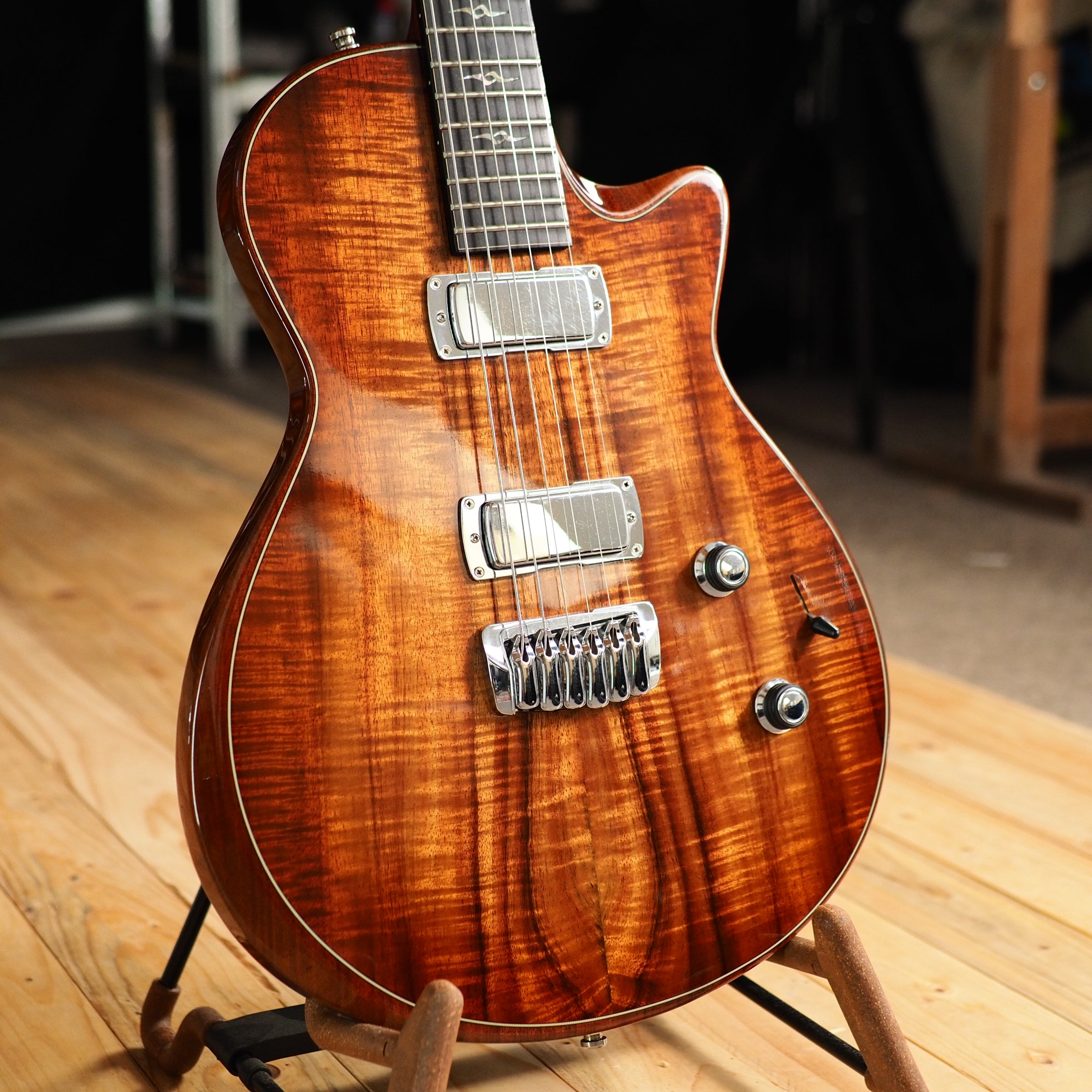 Taylor Solid Body Custom, Koa top