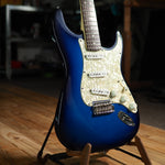 Load image into Gallery viewer, Fender Bonnie Raitt Stratocaster in Desert Sunset from 1995
