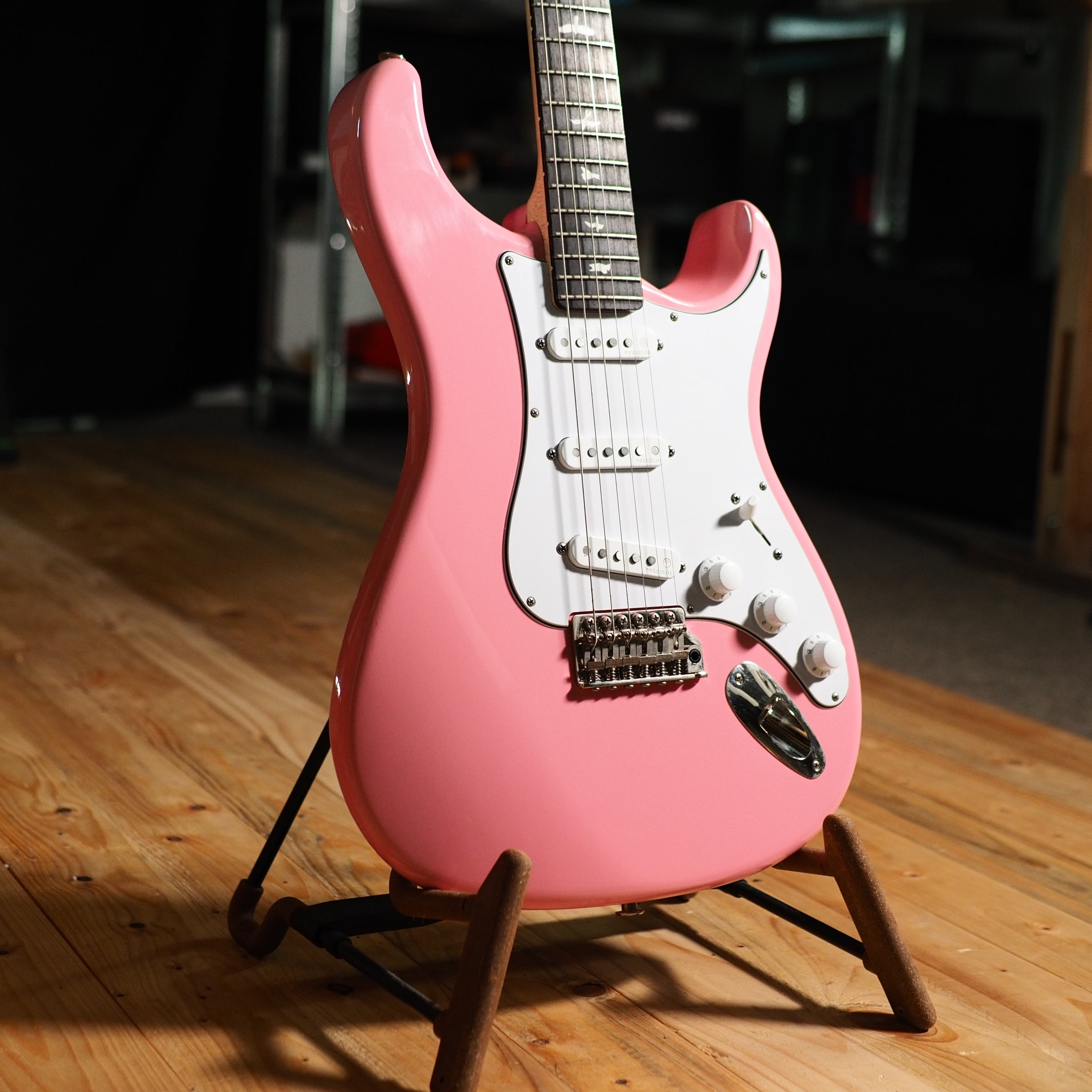 PRS Silver Sky in Roxy Pink