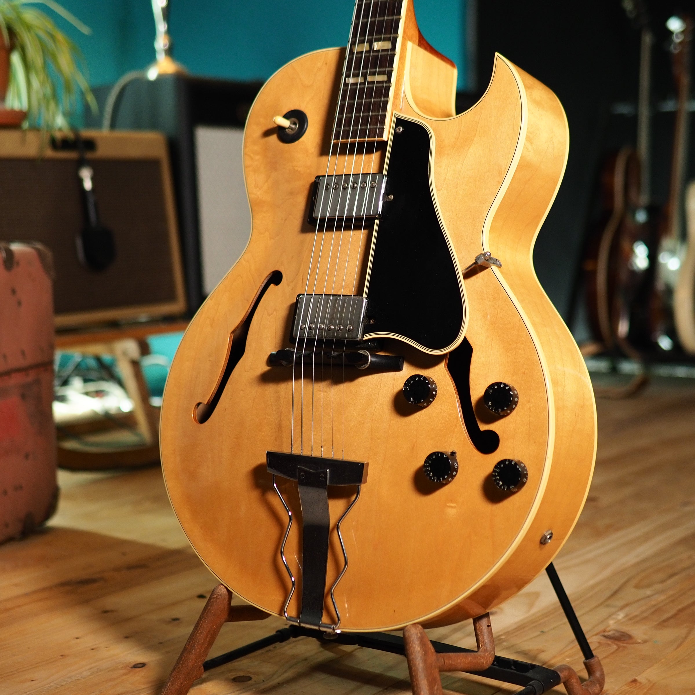 Orville by Gibson ES-175