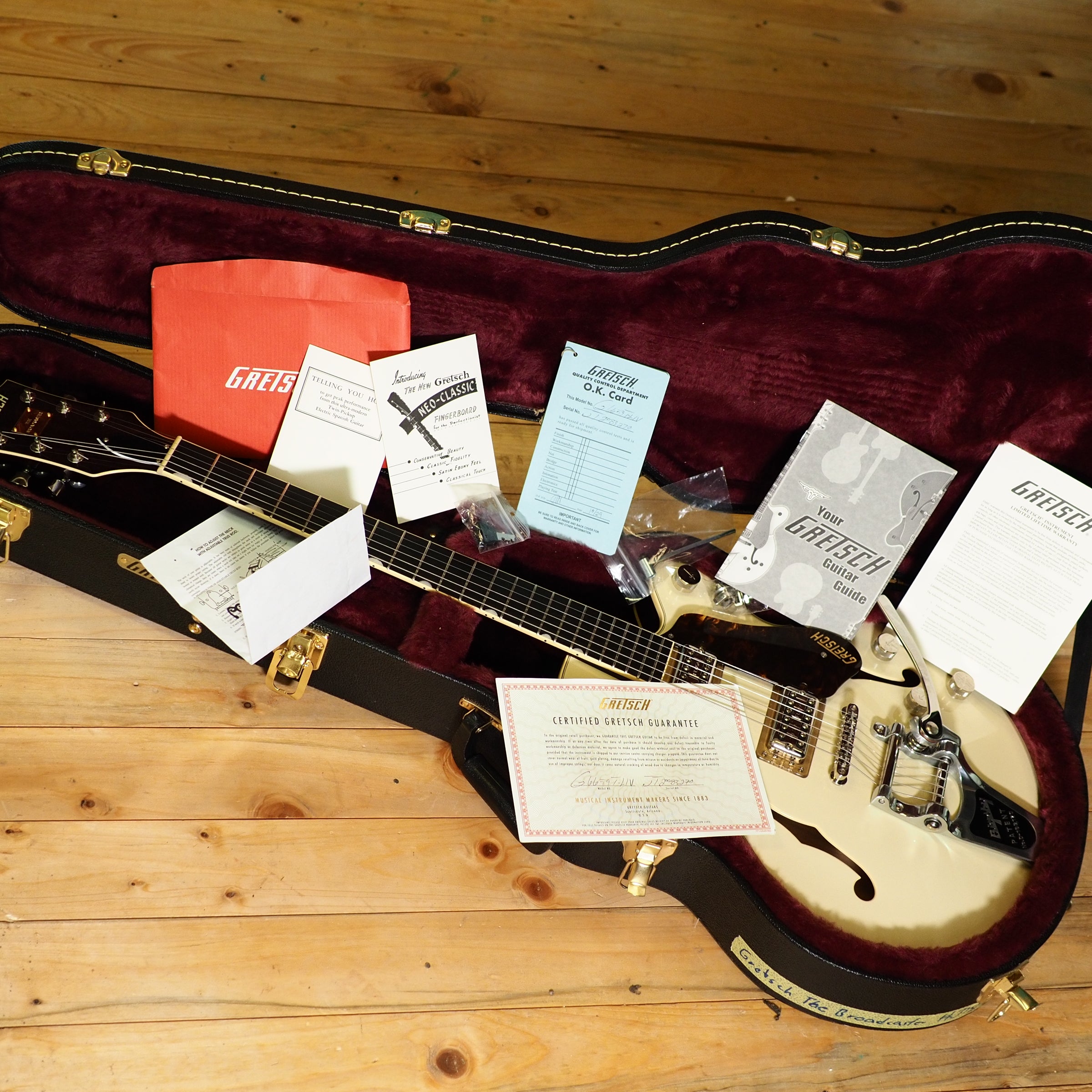 Gretsch G6659TG Players Edition Broadkaster Jr.