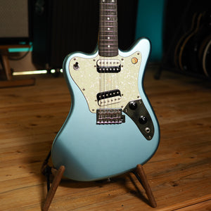 Squier Paranormal Super-Sonic