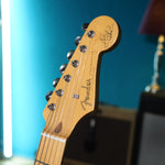 Load image into Gallery viewer, Fender Japan Hank Marvin Stratocaster (1996)
