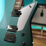 Lade das Bild in den Galerie-Viewer, Sterling by Music Man Mariposa (Dorado Green)
