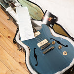 Lade das Bild in den Galerie-Viewer, Gibson Midtown Standard P90 Pelham Blue
