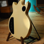 Lade das Bild in den Galerie-Viewer, Ibanez Artist AR100 Polar White 1982
