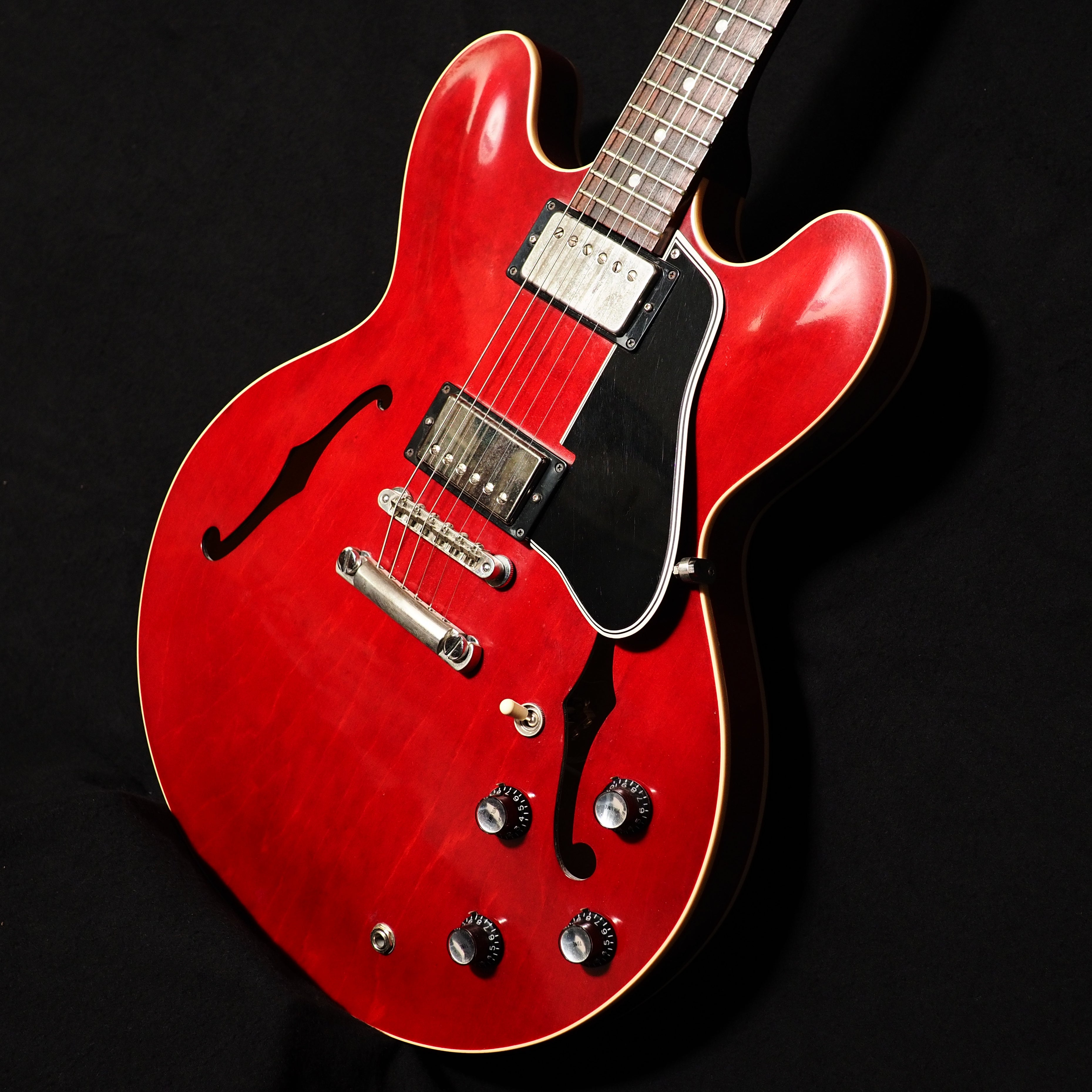 Gibson Memphis Custom ES-335 from 2009