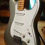 Load image into Gallery viewer, Fender American Original '50s Stratocaster in Inca Silver
