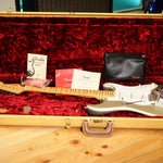 Load image into Gallery viewer, Fender American Original '50s Stratocaster in Inca Silver
