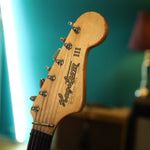 Load image into Gallery viewer, Hagstrom III Vintage from 1966
