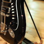 Load image into Gallery viewer, Hagstrom III Vintage from 1966
