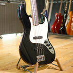 Lade das Bild in den Galerie-Viewer, Fender American Professional II Jazz Bass
