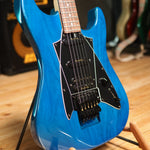 Load image into Gallery viewer, Floyd Rose Redmond Series + Case and Strings!
