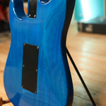 Load image into Gallery viewer, Floyd Rose Redmond Series + Case and Strings!
