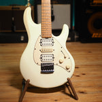 Lade das Bild in den Galerie-Viewer, Ernie Ball Music Man Silhouette HSH Hardtail 1994
