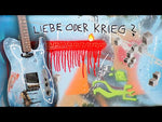 Laden und Abspielen von Videos im Galerie-Viewer, Baboushka Max Mann Special 1 von 2
