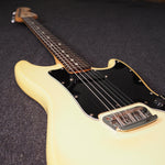 Load image into Gallery viewer, Fender Musicmaster from 1978 in Olympic White - wurst.guitars
