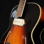 Lade das Bild in den Galerie-Viewer, Eastman AR405E Archtop - wurst.guitars
