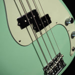 Lade das Bild in den Galerie-Viewer, Fender Limited Edition American Professional Precision Bass with Rosewood Neck - wurst.guitars
