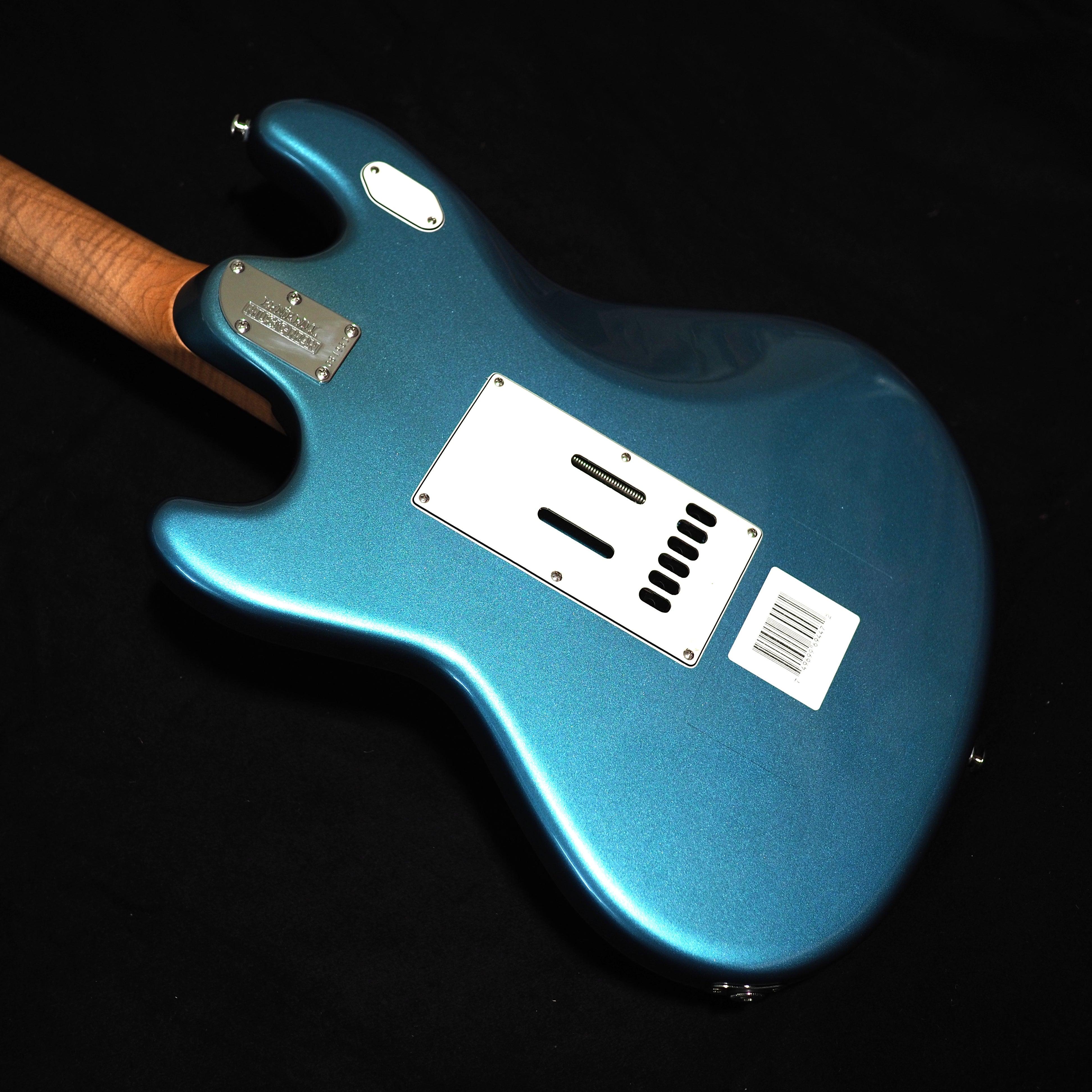 Ernie Ball Music Man Stingray RS - new! - wurst.guitars