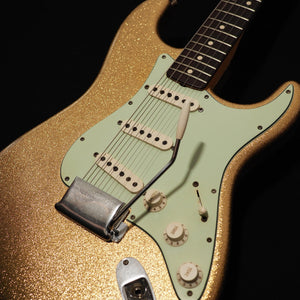 Fender Custom Shop 1964 Stratocaster Gold Sparkle Relic, Masterbuilt by Greg Fessler - wurst.guitars