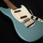 Load image into Gallery viewer, Fender Vintera Mustang with better pickups - wurst.guitars
