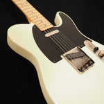 Lade das Bild in den Galerie-Viewer, Maybach Teleman 54 vintage cream aged with Amber pickups - wurst.guitars
