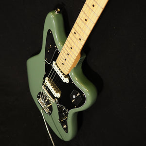 Fender American Professional Jaguar from 2017 - wurst.guitars