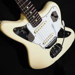 Lade das Bild in den Galerie-Viewer, Fender Johnny Marr Jaguar - wurst.guitars
