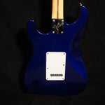 Lade das Bild in den Galerie-Viewer, Fender Stratocaster Plus in Midnight Blue from 1991 - wurst.guitars
