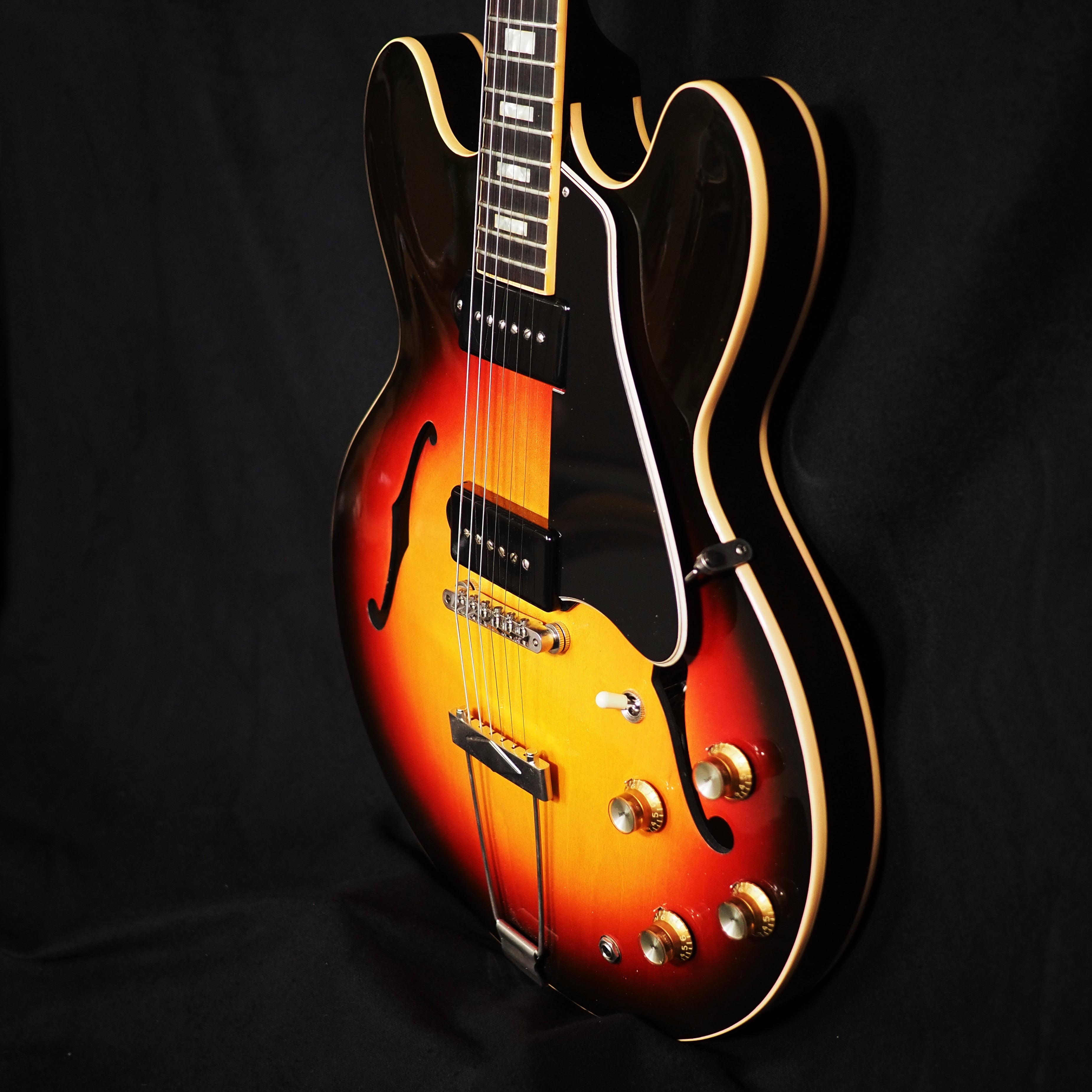 Gibson Memphis ES-330 from 2018 - wurst.guitars