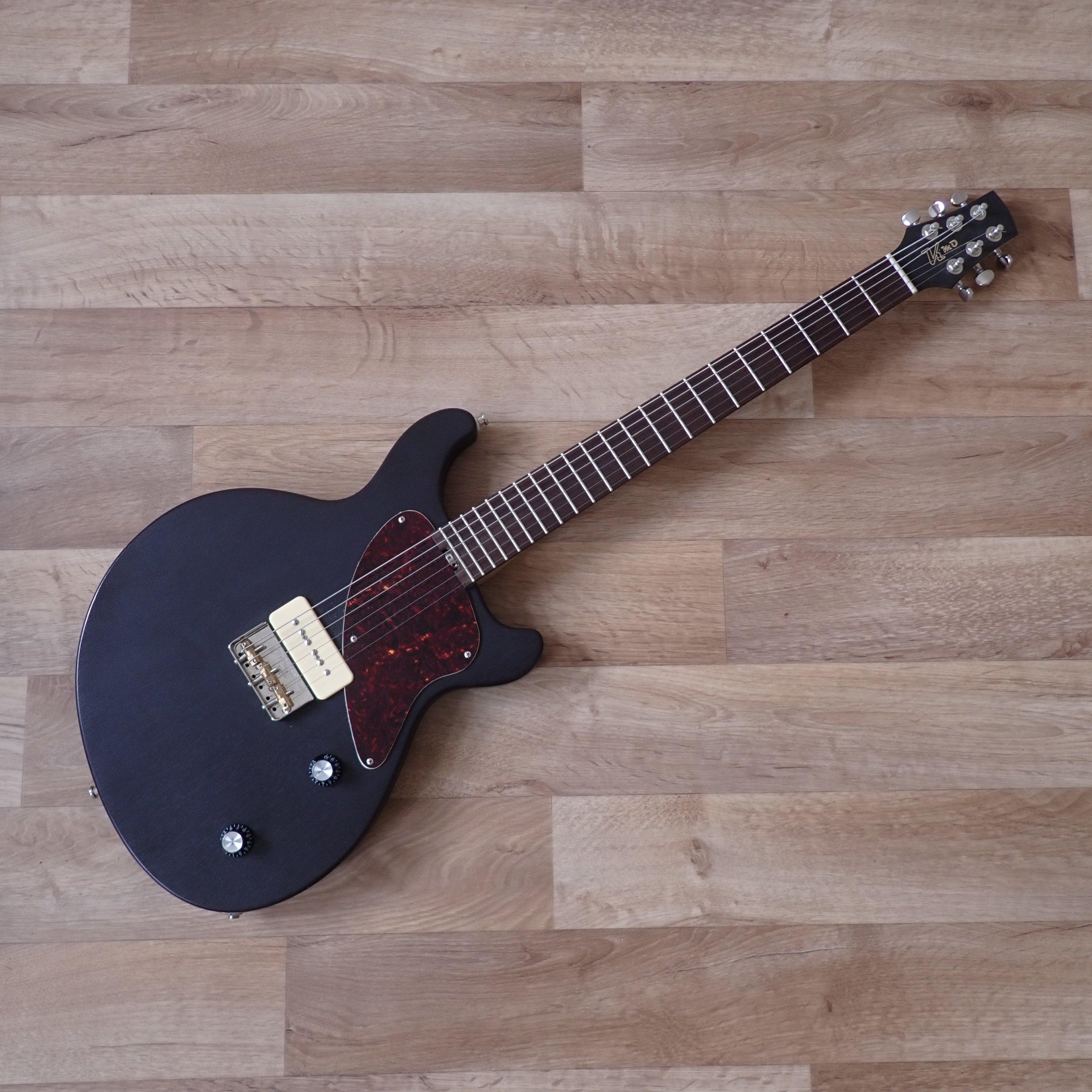 K'mo Guitars DC Junior 2019 - hand made in Berlin Junior / Telecaster Hybrid in Korina - wurst.guitars