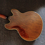 Lade das Bild in den Galerie-Viewer, Gibson ES-330 TD Sunburst from 1966 with case and hang tags! - wurst.guitars
